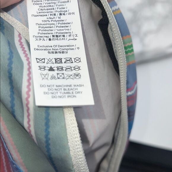 KAVU Half Pint Rainbow Run Belt Bag Fanny Pack-NWT! - Picture 7 of 7